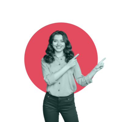 femme debout doigt en l'air