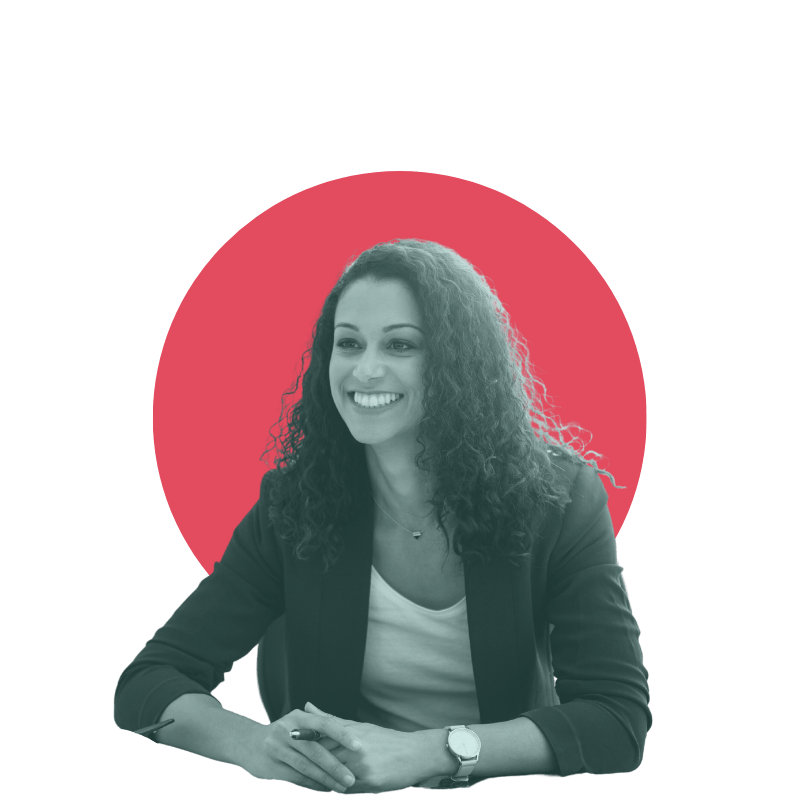 femme souriante relation client