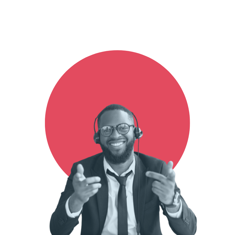 homme souriant lunette casque